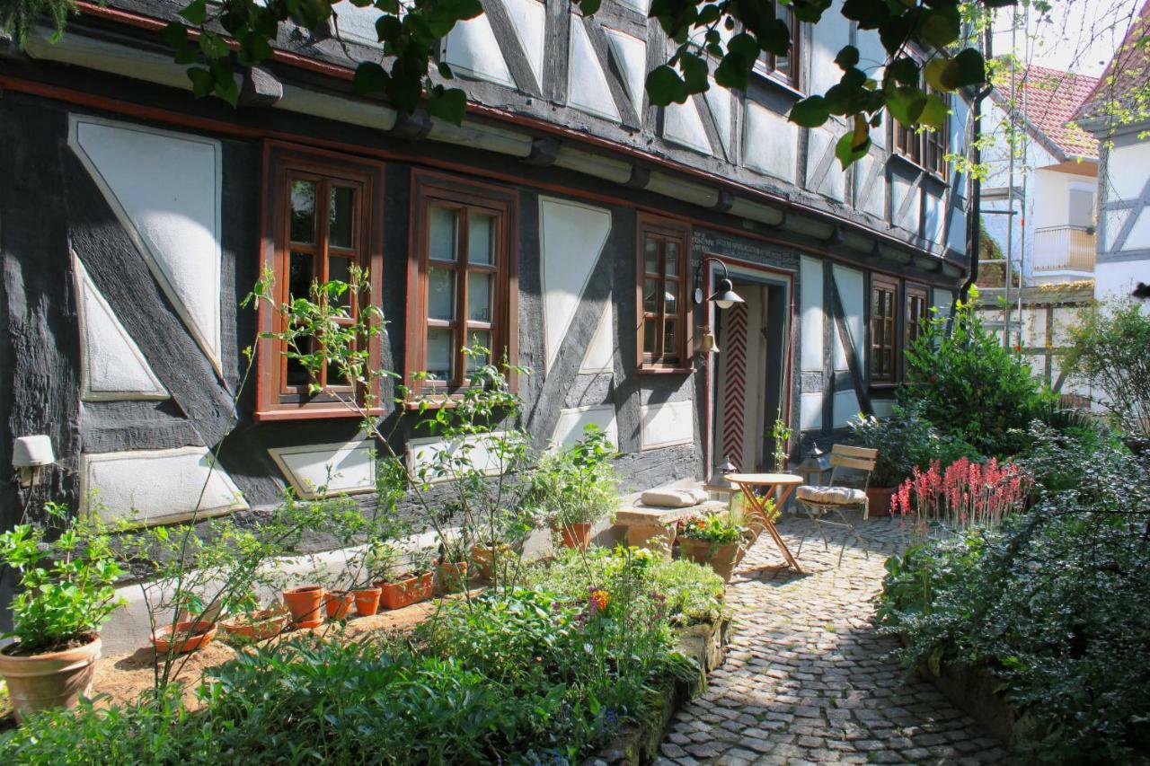 Ferienwohnung Alte Pfarre Gudensberg Exterior foto