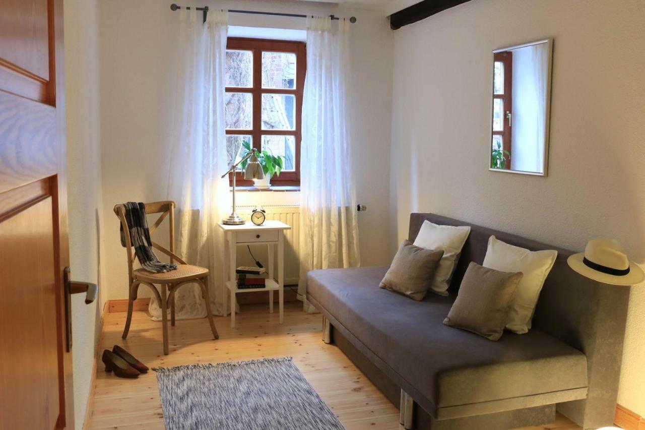 Ferienwohnung Alte Pfarre Gudensberg Exterior foto